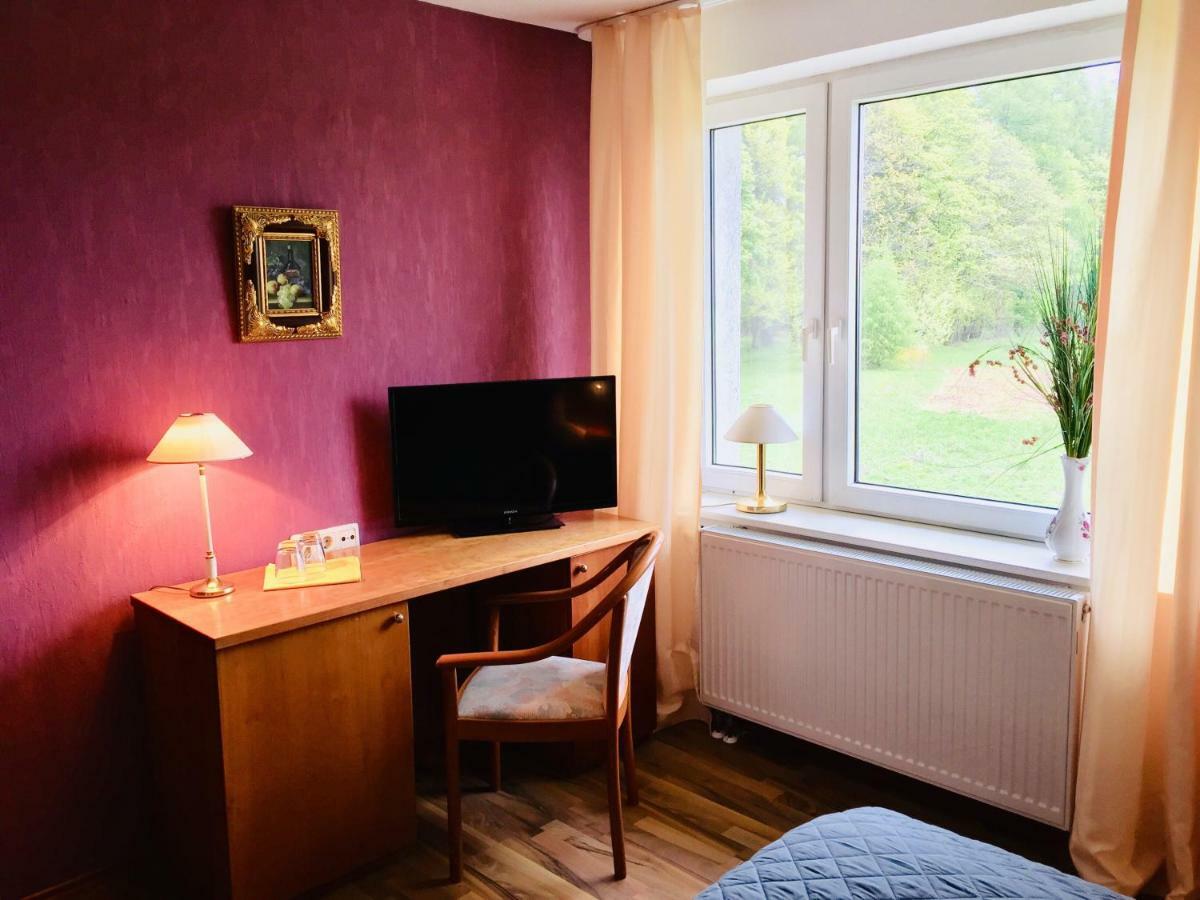 Grossbreitenbach Gaestehaus Hohetanne1 מראה חיצוני תמונה